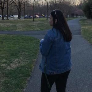 Meet your Posher, Leslie